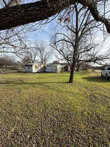 710 Whitney Street, Morgan, TX 76671