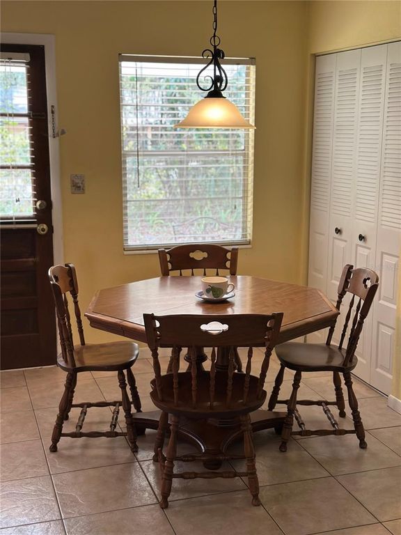 Image 12 of property listing at 5301 NW 25TH PLACE, Gainesville, FL 32606