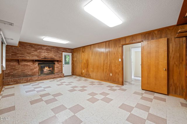 1103 Warren Avenue, Cary, NC 27511