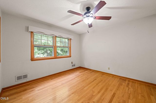 1103 Warren Avenue, Cary, NC 27511