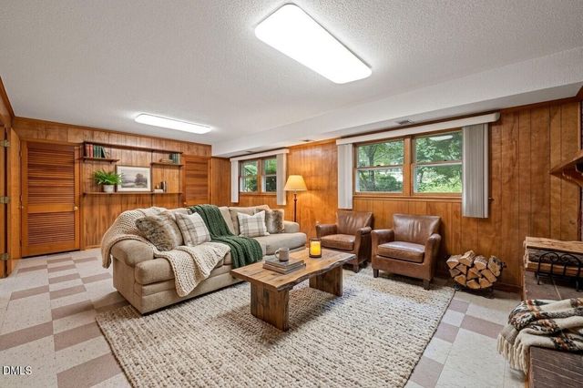1103 Warren Avenue, Cary, NC 27511