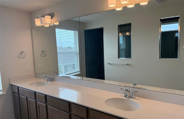 5533 BANYAN BAY ROAD, St Cloud, FL 34771