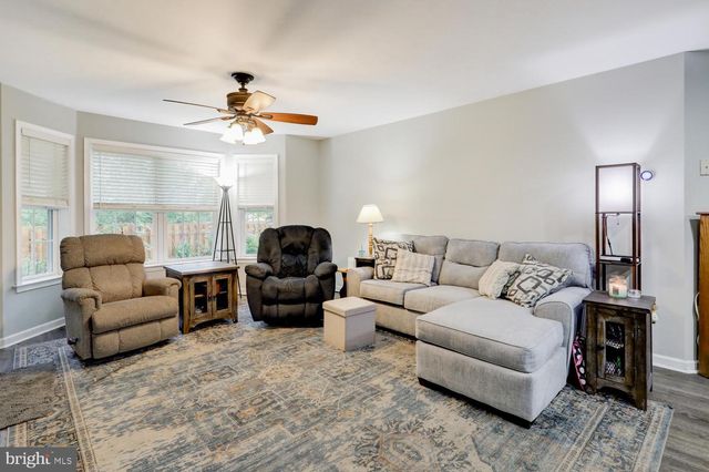 67 AGAPE DR, Ephrata, PA 17522