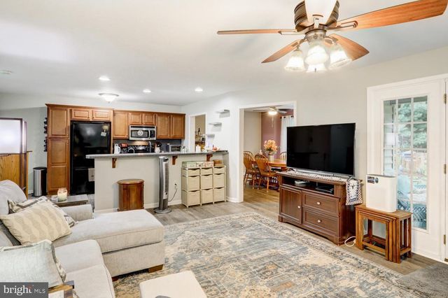 67 AGAPE DR, Ephrata, PA 17522