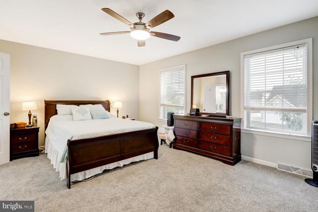 67 AGAPE DR, Ephrata, PA 17522