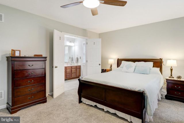 67 AGAPE DR, Ephrata, PA 17522
