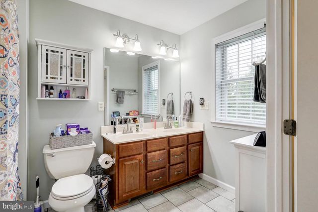 67 AGAPE DR, Ephrata, PA 17522