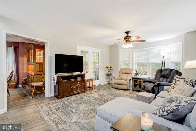 67 AGAPE DR, Ephrata, PA 17522