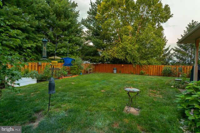 67 AGAPE DR, Ephrata, PA 17522