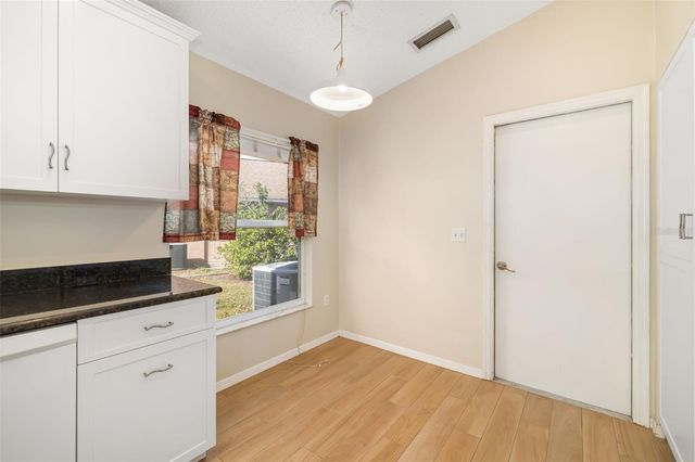 5462 CYNTHIA LANE, Sarasota, FL 34235