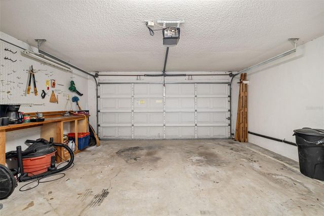 5462 CYNTHIA LANE, Sarasota, FL 34235