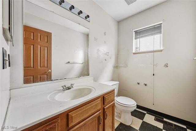 3143 W 71st Street, Cleveland, OH 44102