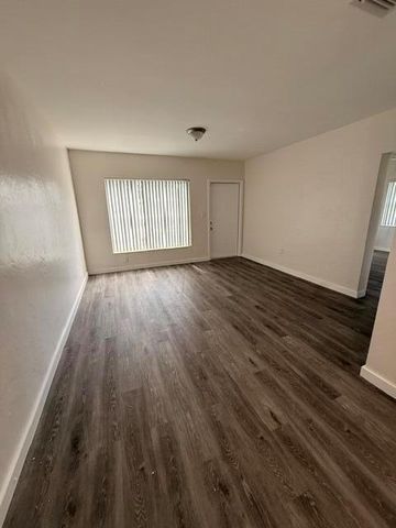 2802 SW 36th Avenue, Miami, FL 33133