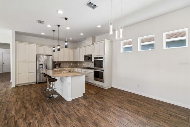 803 WINTERSIDE DRIVE, Apollo Beach, FL 33572