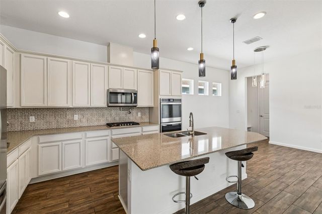 803 WINTERSIDE DRIVE, Apollo Beach, FL 33572