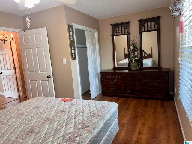 100 RIDGE LANE, Warrior, AL 35180