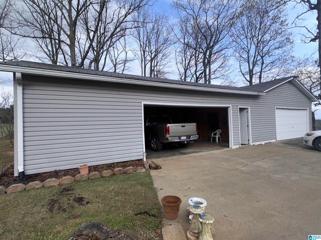 100 RIDGE LANE, Warrior, AL 35180