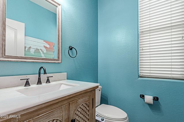 773 E GLACIER Drive, Chandler, AZ 85249