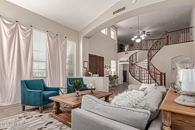 773 E GLACIER Drive, Chandler, AZ 85249