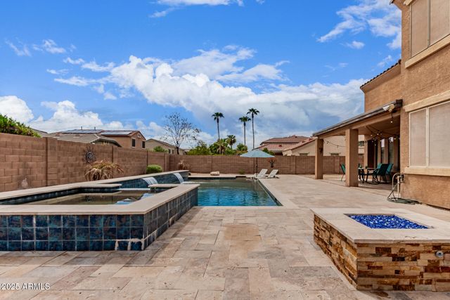 773 E GLACIER Drive, Chandler, AZ 85249