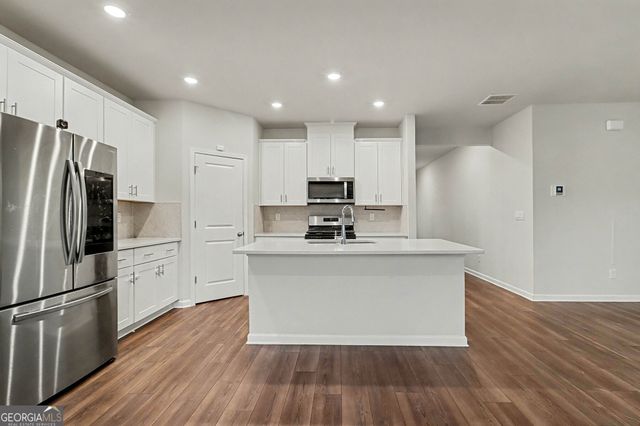 760 Sara Meadow Road, Loganville, GA 30052