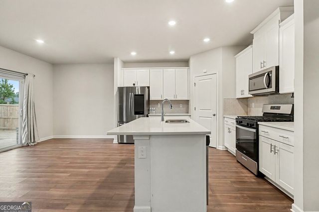 760 Sara Meadow Road, Loganville, GA 30052