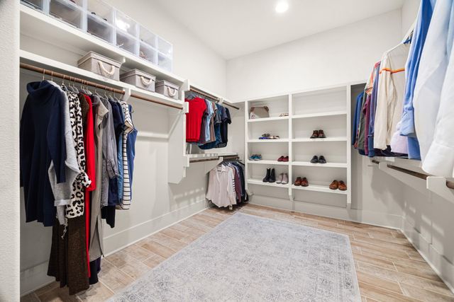 7809 Brandy WAY, Volente, TX 78641