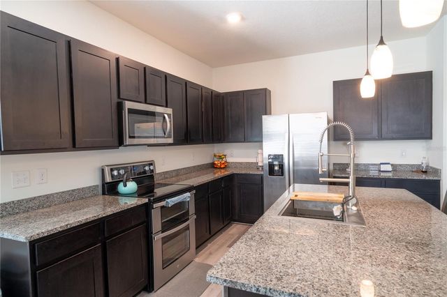 16189 GLOWING GROVE AVENUE, Odessa, FL 33556