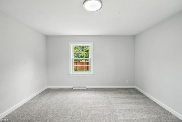 408 Holloway DR, Portsmouth, VA 23701