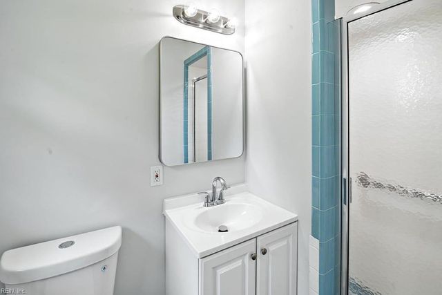 408 Holloway DR, Portsmouth, VA 23701