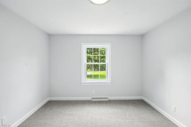 408 Holloway DR, Portsmouth, VA 23701