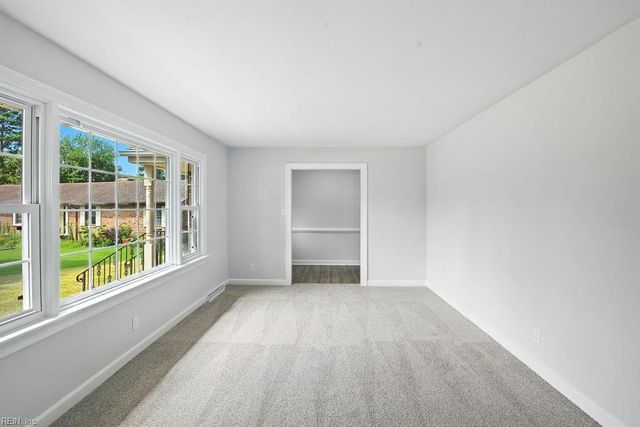 408 Holloway DR, Portsmouth, VA 23701