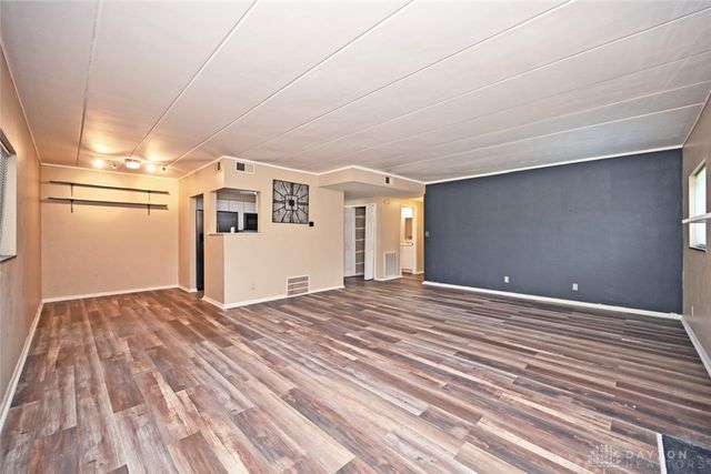 1787 Cherokee Drive B, West Carrollton, OH 45449
