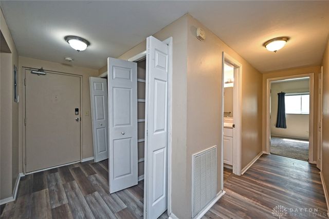 1787 Cherokee Drive B, West Carrollton, OH 45449