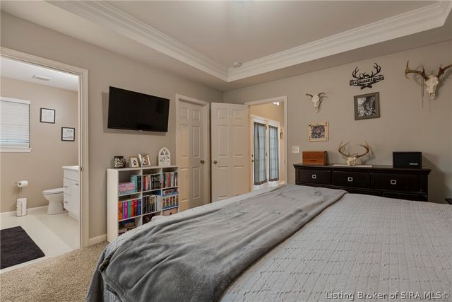 2211 Woodland Drive, Jeffersonville, IN 47130