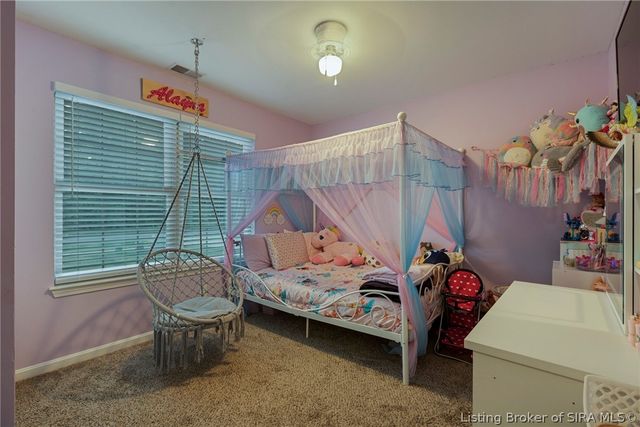2211 Woodland Drive, Jeffersonville, IN 47130