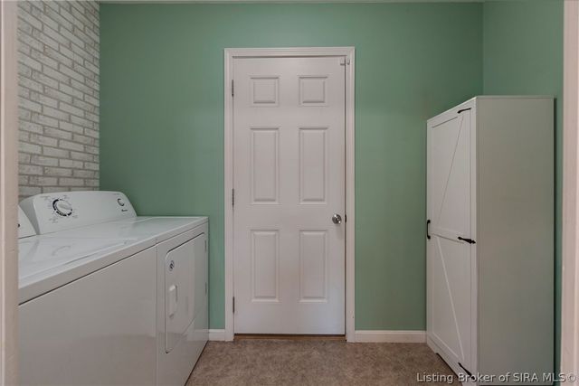 2211 Woodland Drive, Jeffersonville, IN 47130