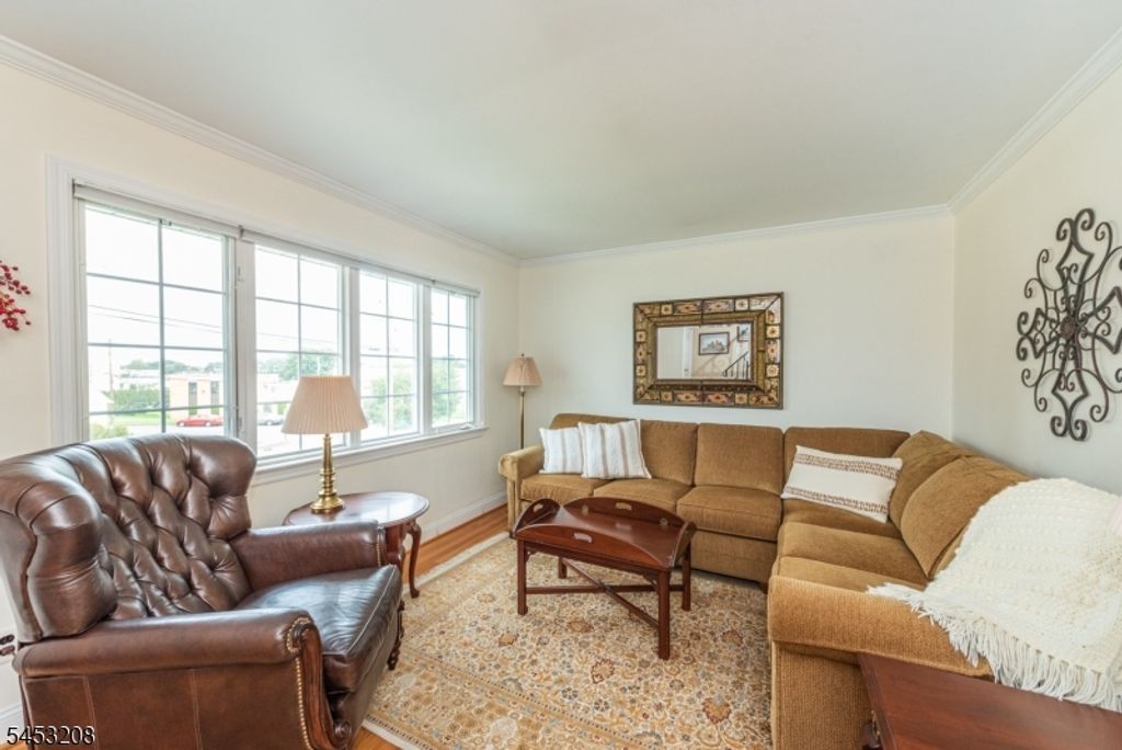 11 Susan Ct, Clifton City, NJ 07012 — photo 4