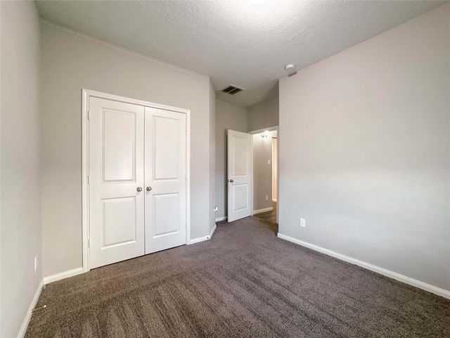 698 Road 5107, Cleveland, TX 77327