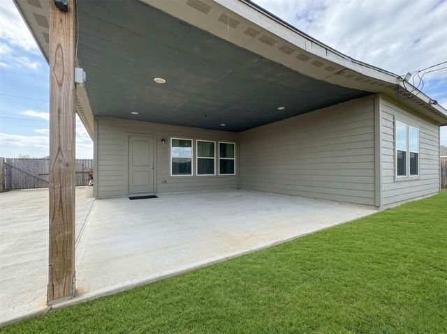 698 Road 5107, Cleveland, TX 77327