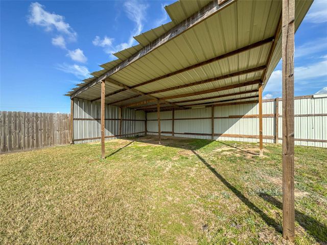 698 Road 5107, Cleveland, TX 77327