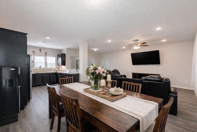 698 Road 5107, Cleveland, TX 77327