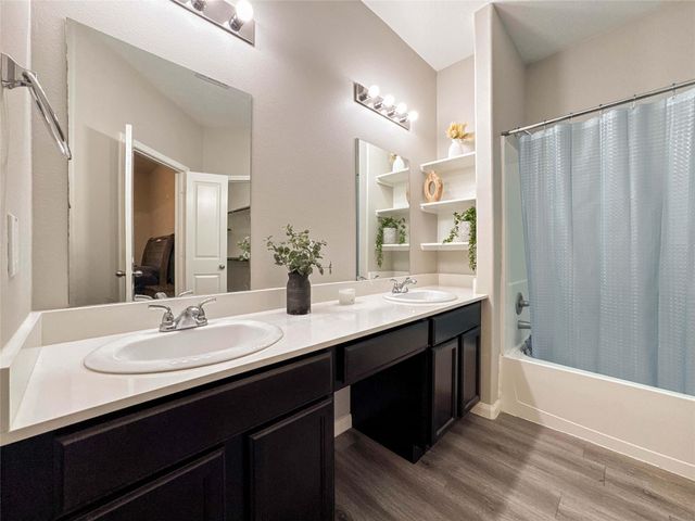 698 Road 5107, Cleveland, TX 77327