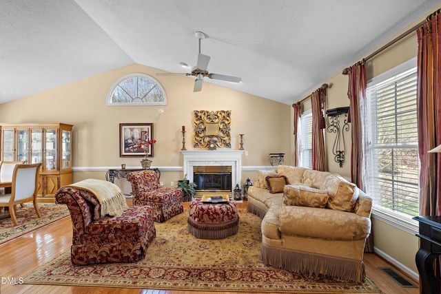 2349 Kendricks Court, Raleigh, NC 27613