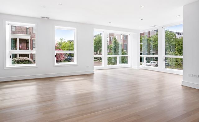 2611 N Hermitage Avenue 113, Chicago, IL 60614