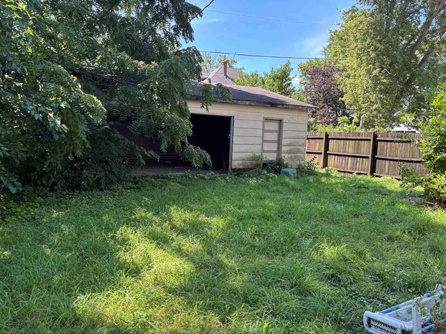 219 Reber Avenue, Waterloo, IA 50701
