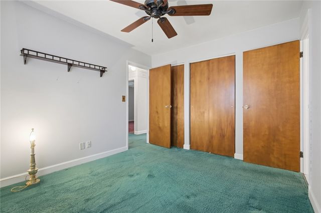 812 Hollendale Drive, Kettering, OH 45429