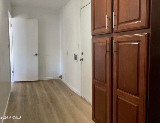 10021 N 47th Drive, Glendale, AZ 85302