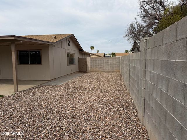 10021 N 47th Drive, Glendale, AZ 85302