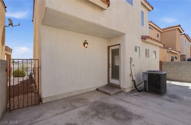 4049 Flower Patch Street, Las Vegas, NV 89115